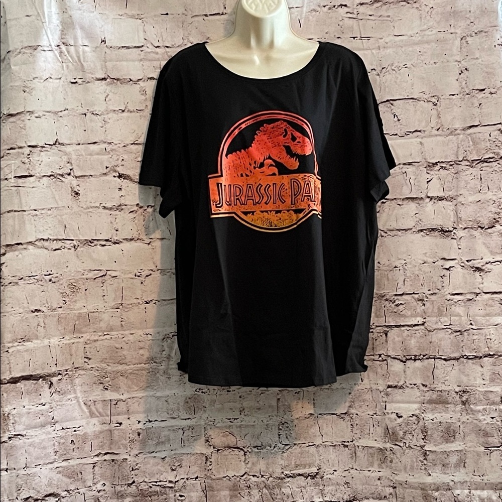 Women Jurassic Park T-shirt by Universal City Studios